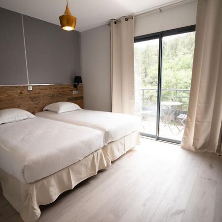 Hotel Les Vignes Chassiers Luaran gambar