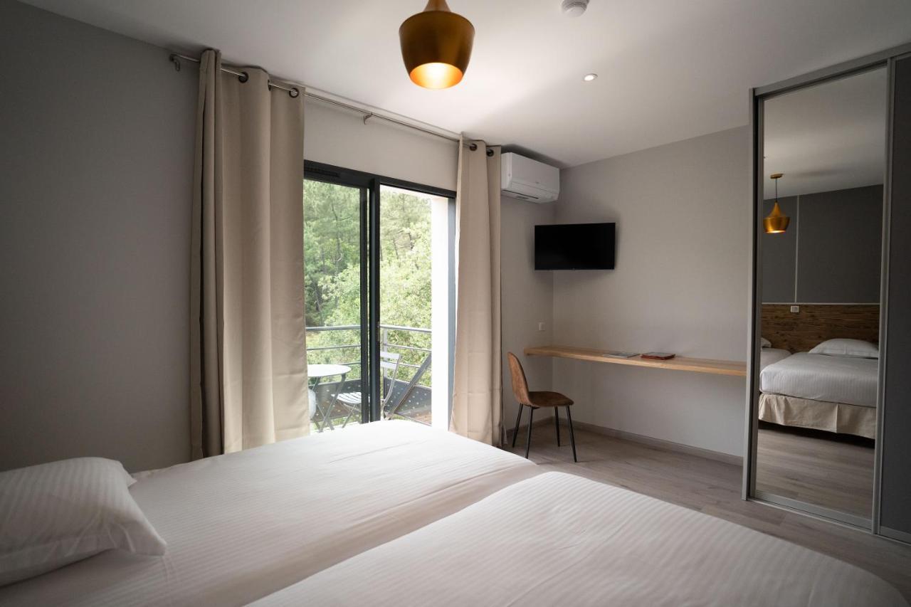Hotel Les Vignes Chassiers Luaran gambar